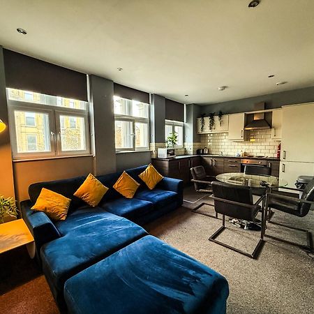 3 Bedroom Apartment In The Heart Of Newcastle - Modern - Sleeps 6 Extérieur photo