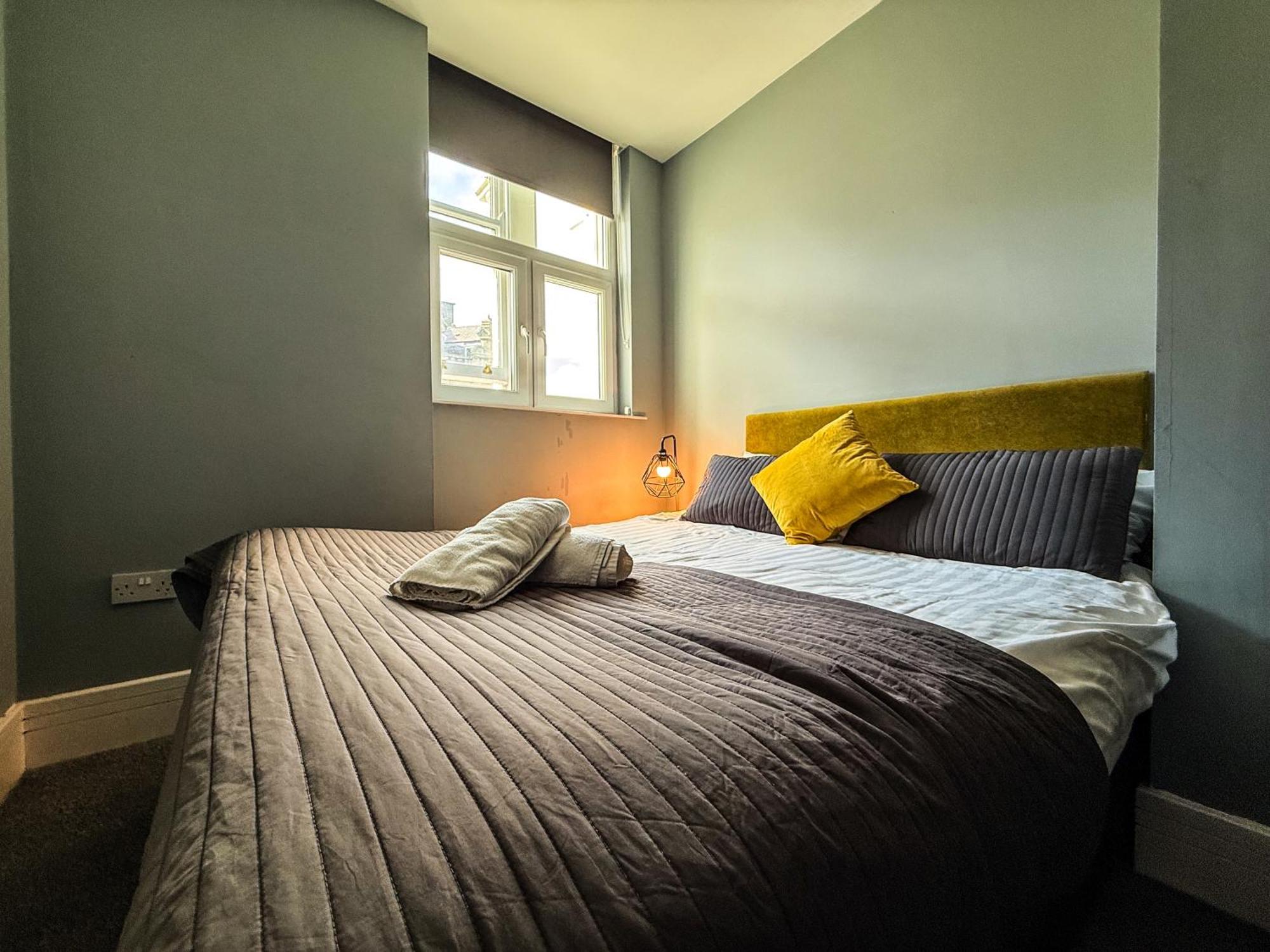 3 Bedroom Apartment In The Heart Of Newcastle - Modern - Sleeps 6 Extérieur photo