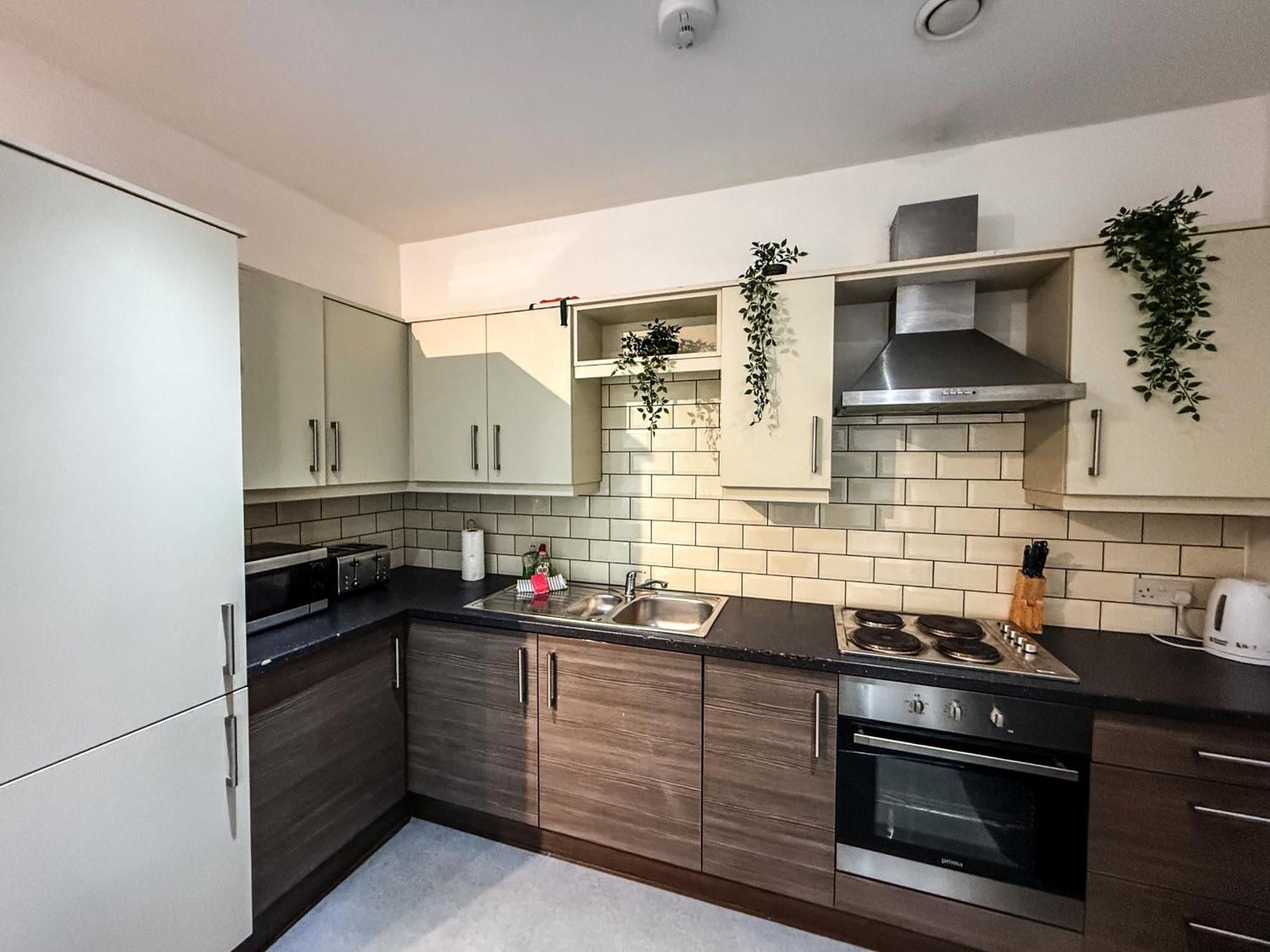 3 Bedroom Apartment In The Heart Of Newcastle - Modern - Sleeps 6 Extérieur photo